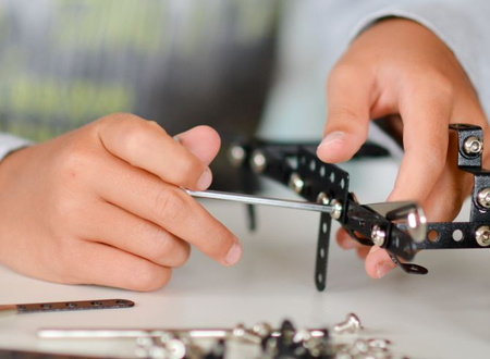 Zabawka konstrukcyjna - Alexander - Mały Konstruktor - TANKY - 219 el.