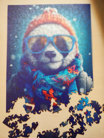 Puzzle drewniane – Cold is cool – Panda Cezary – 316 el.